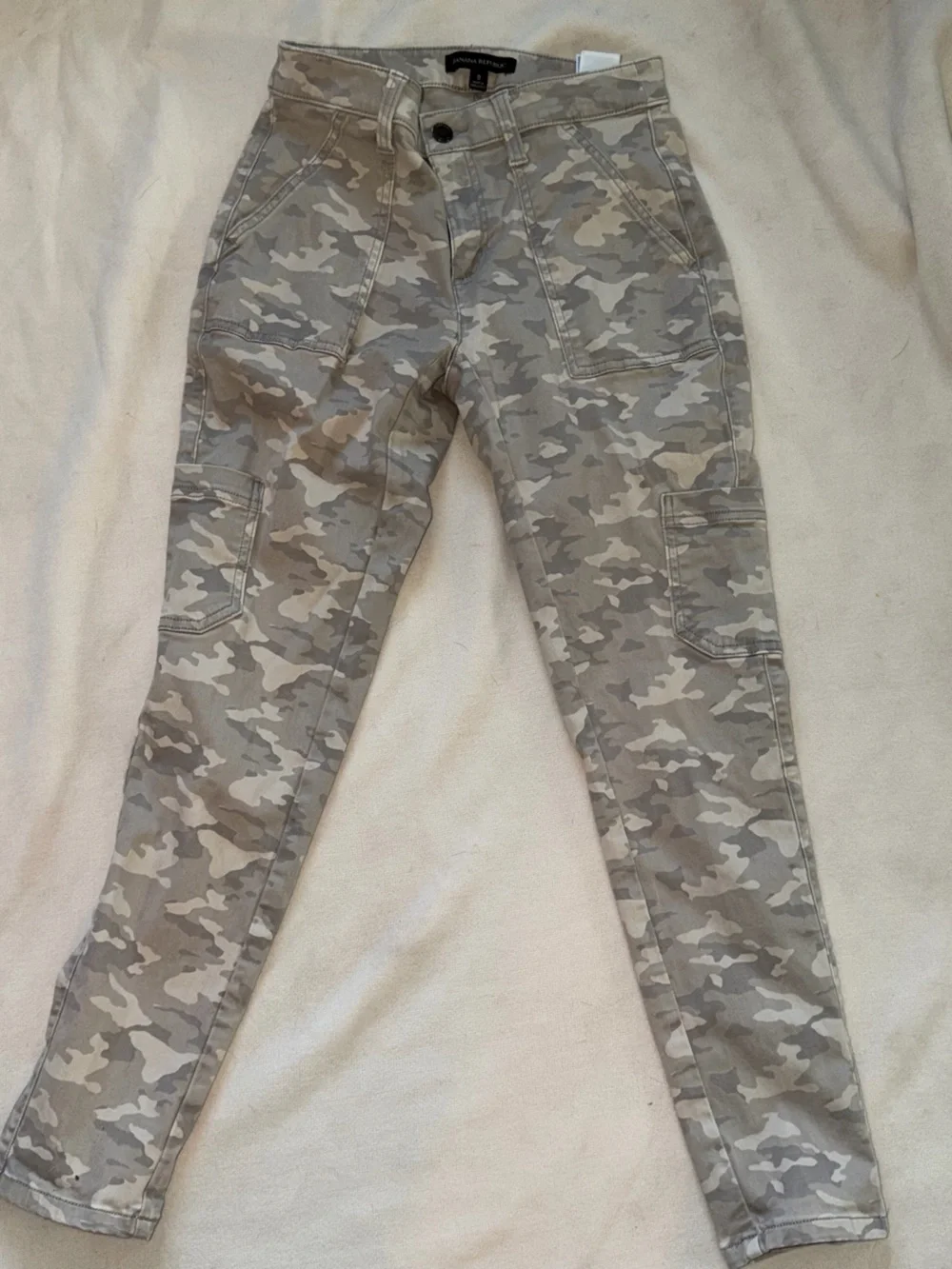 Banana Republic Women’s Skinny Camo Jeans - Gray & Beige